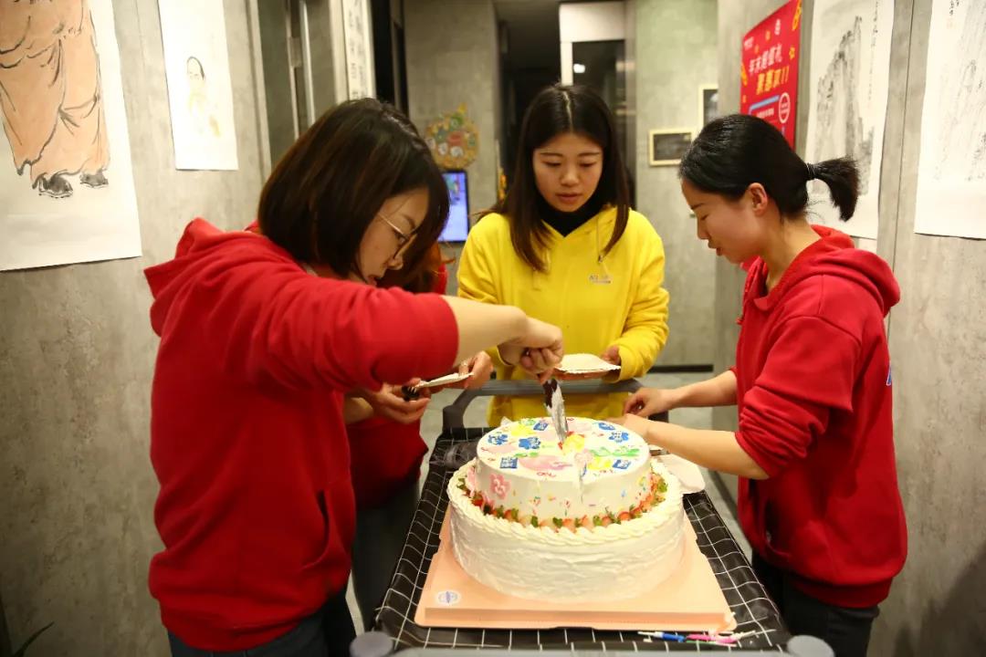 南京畫(huà)室少兒培訓哪家好？用藝術(shù)的力量，優(yōu)化孩子成長(cháng)4